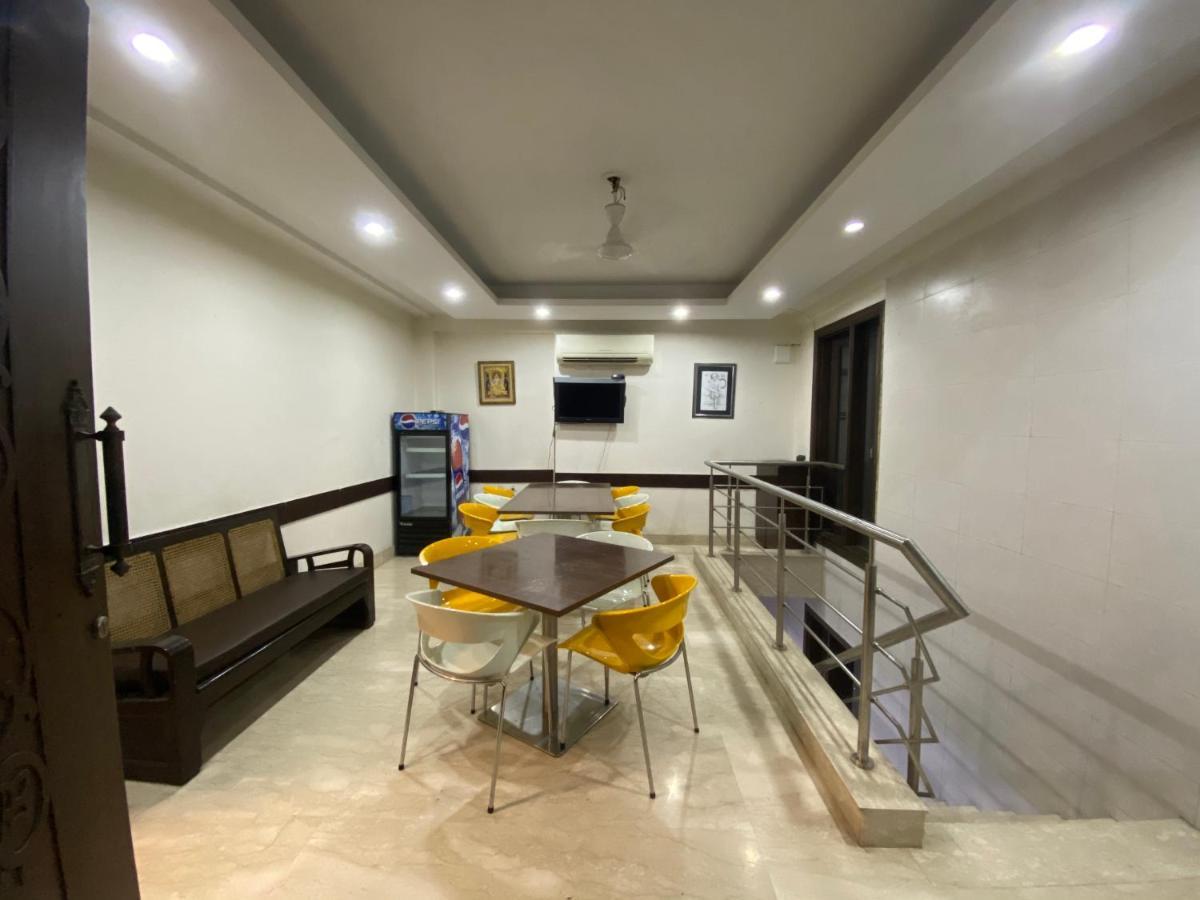 Sheesh Mahal Bed & Breakfast Нью-Дели Экстерьер фото